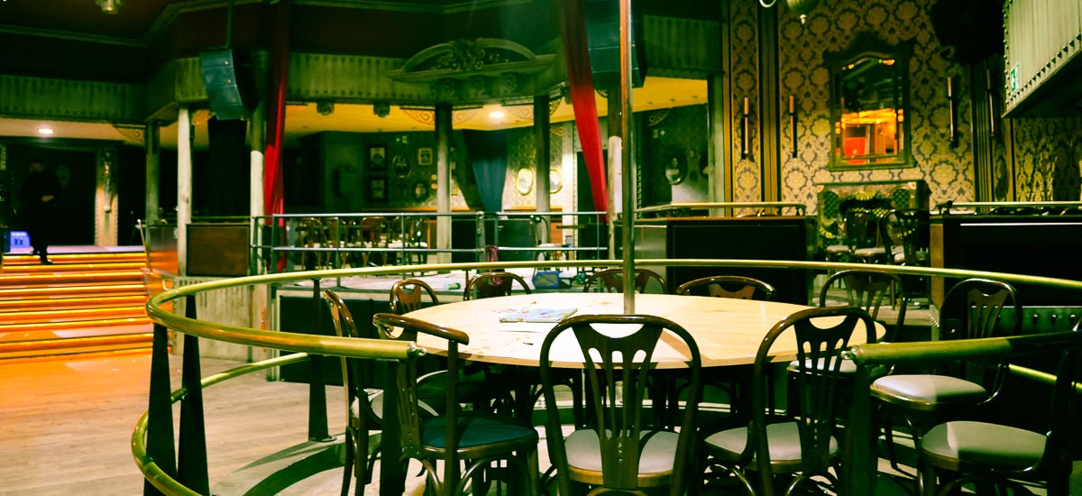 _12H-resto-Bar-Night-Club-bruno-pradez-decor-film-photo-cinema-location-bruxelles